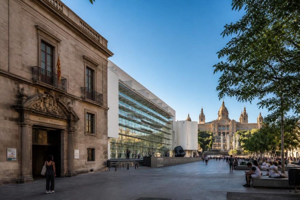 découvrez les musées incontournables de barcelone à visiter absolument pour une immersion culturelle riche et passionnante dans la ville catalane.