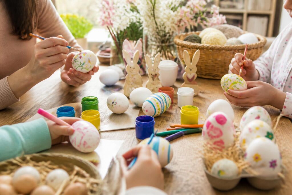 découvrez nos astuces pour un atelier créatif en famille avec des œufs de pâques à colorier, pour un moment ludique et artistique à partager.